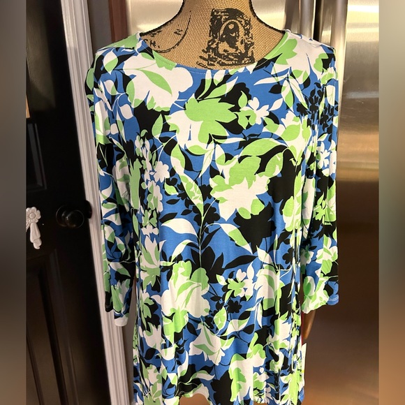 NWT Ruby Road Top Size MP Blue & Green - Picture 2 of 6